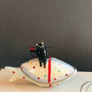 Department 56 Cat With Fish Jeweled Box